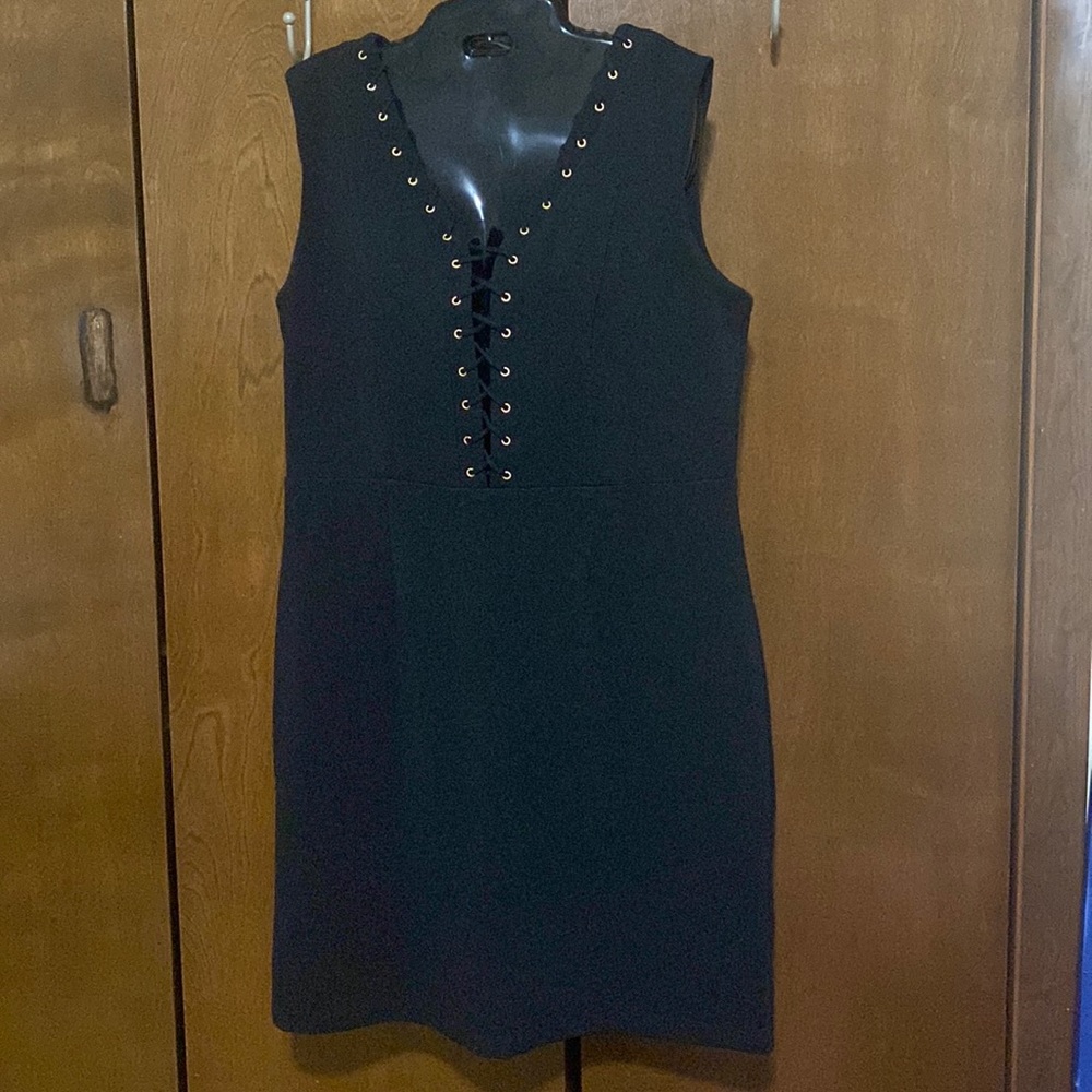 Brand: I LE New York
Size: 12
Color: black